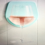 New Product Makes it Easy to Enjoy Wine in the Shower